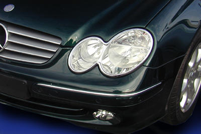 CLK - W209 02- - Kromringar framlysen 2 st